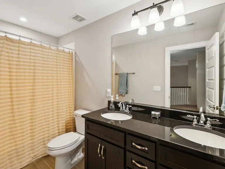 3238 Blue Sky Dr — Photo 21