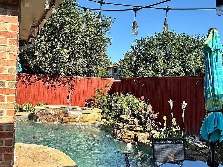 1740 Forest Glen Dr — Photo 23