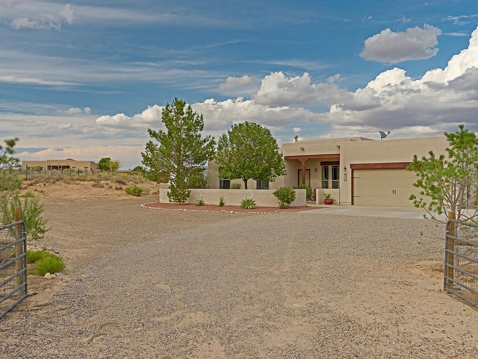 308 Aldaba Cir SE-1