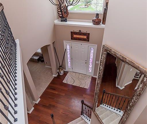 3rd image of 20703 Donegal Ln