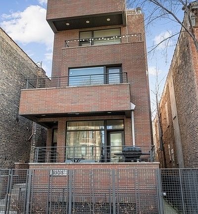 2nd image of 1005 N Wolcott Ave #1