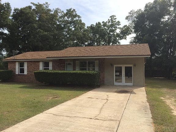 4th image of 6211 Glenwood Dr