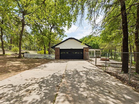 5th image of 10331 Black Oaks Dr