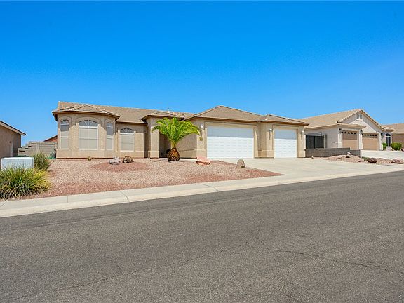 3rd image of 2727 La Paloma Drive
