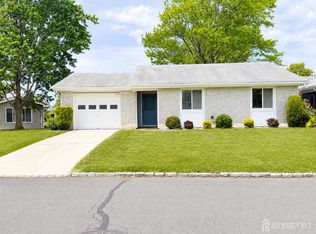 621A Deal Rd, Monroe Township, NJ 08831