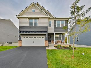 319 Knollwood Dr, Easton, PA 18040
