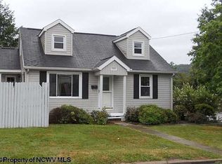1099 Van Buren St, Clarksburg, WV 26301