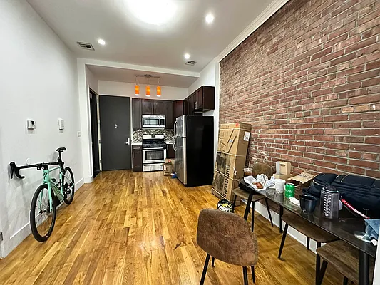 Rented by Massada Home Sales Inc | media 4