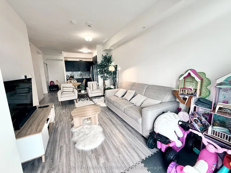 128 King St N #911 — Photo 7
