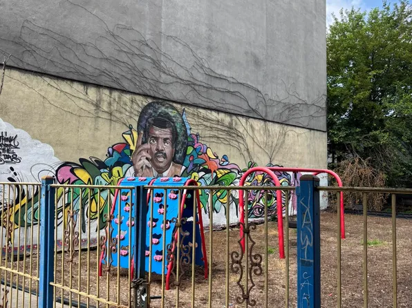 315 Jefferson Street image 12 of 12