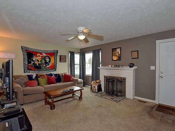 2nd image of 2523 E South Crescent Ave