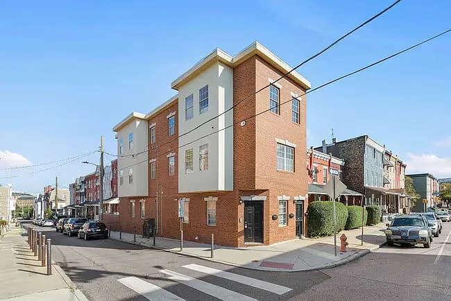 621 N 33rd St #2 — Photo 11