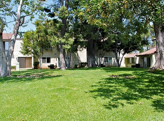 4th image of 5507 E Vista Del Dia
