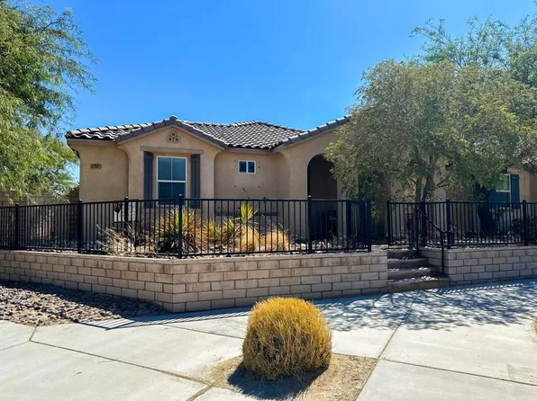 67901 Rio Vista Dr, Cathedral City, CA 92234