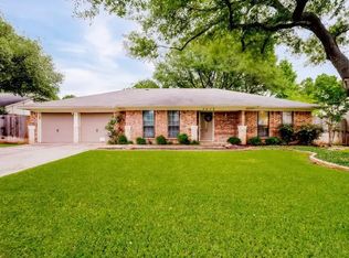 4628 Lariat Trl, North Richland Hills, TX 76180