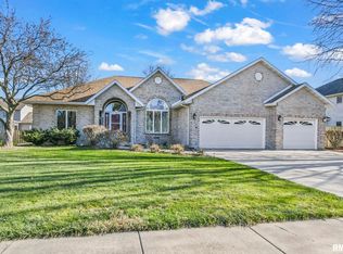 3120 Catalpa Dr, Springfield, IL 62712