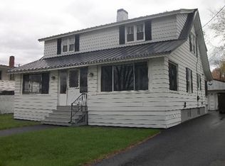 4 Broadway St, Waterville, ME 04901
