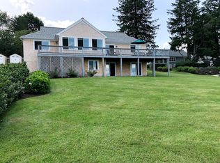 1 McMillen Way, Narragansett, RI 02882