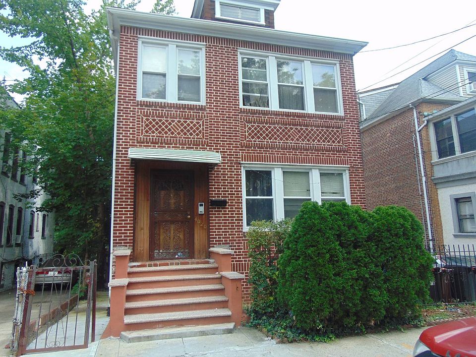 1st image of 4020 Pratt Ave