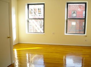 239 W 20th St APT 13, New York, NY 10011