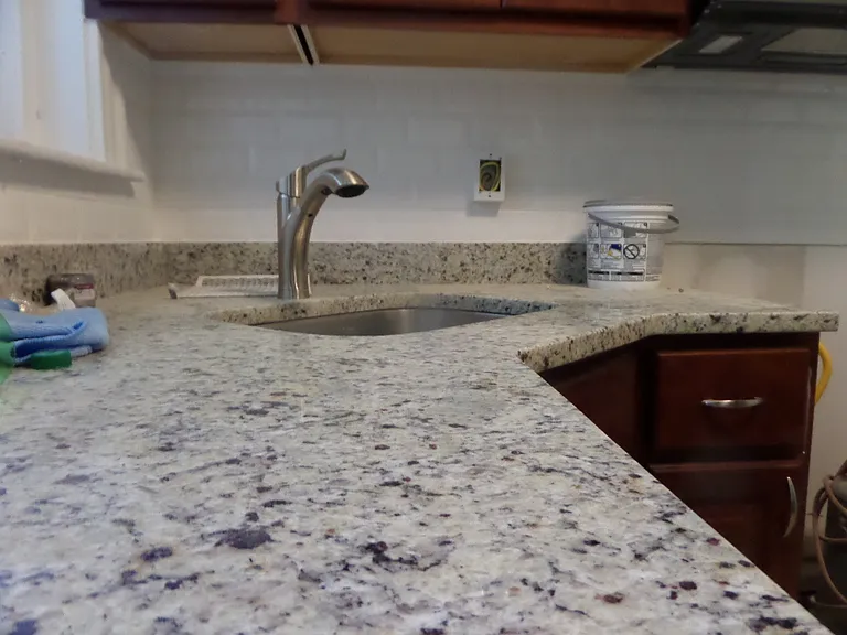 Craigie Cir — Photo 1