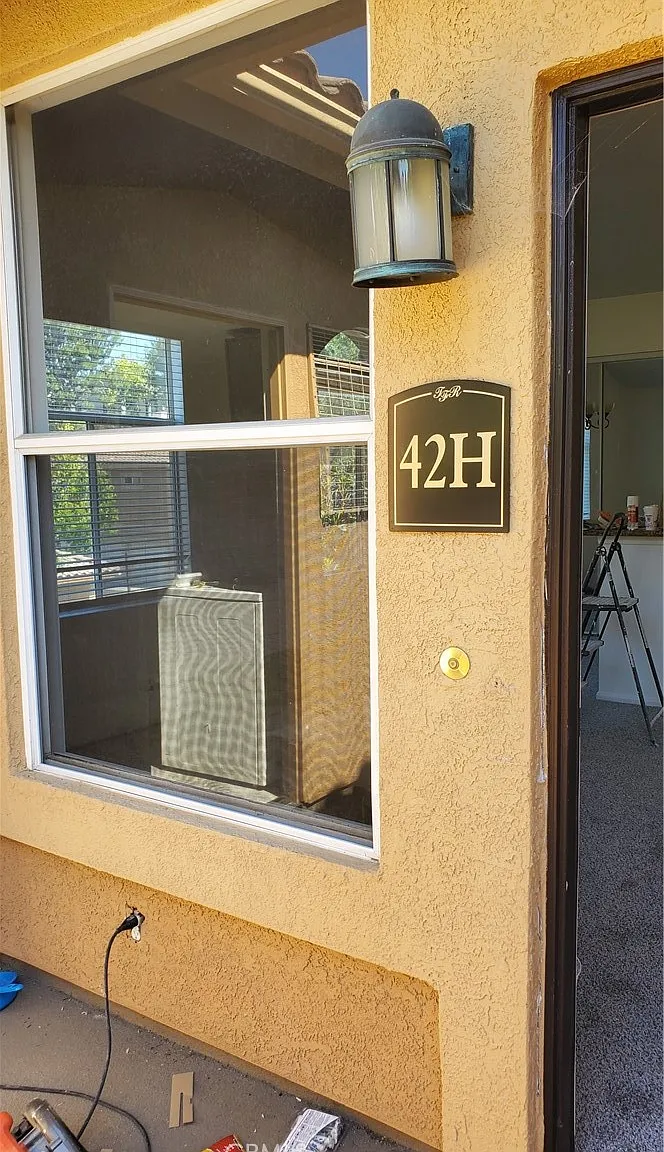 1 bed, 700 sqft, $2,400 — Photo 4