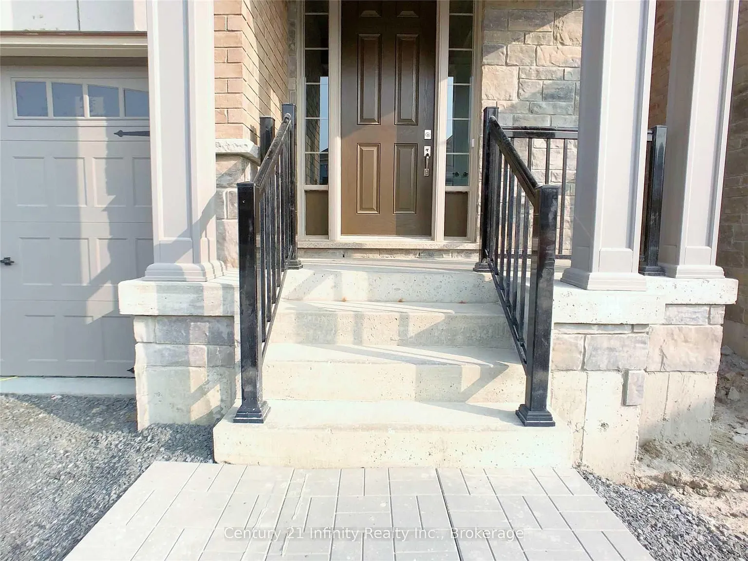4 bed, $4,000 — Photo 2