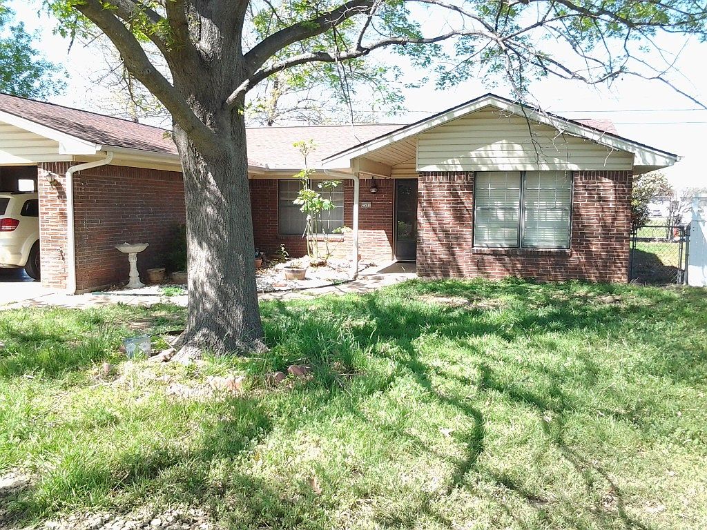 2501 SE 9th St, Mineral Wells, TX 76067 Zillow