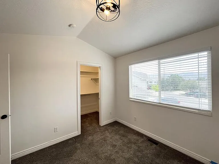 632 E Long Shadow Dr #1 — Photo 7
