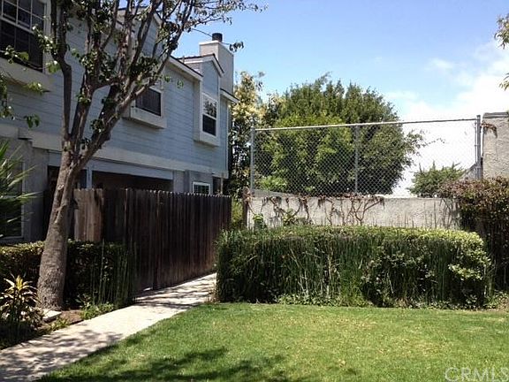 3rd image of 936 W 18th St APT C3