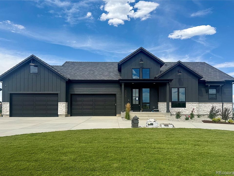 1st image of 5325 Soledad Circle
