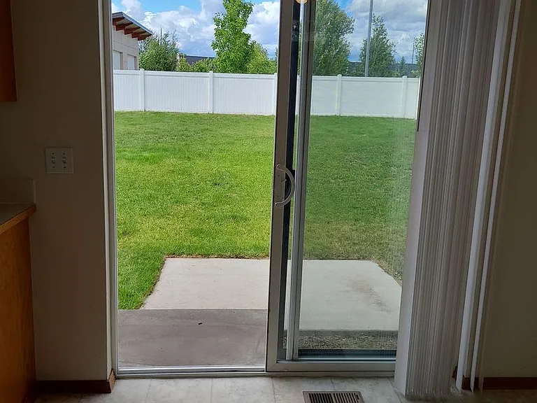 2539 W Timberlake Loop — Photo 6