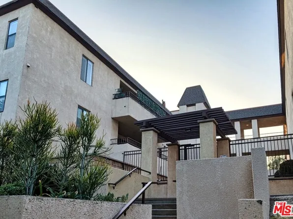 121 S Wilson Ave Unit 205, Pasadena, CA 91106
