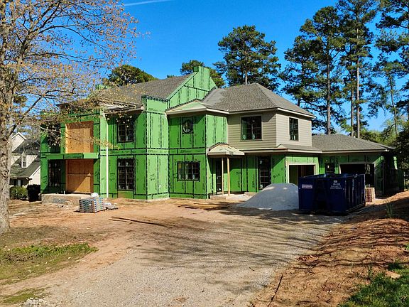 3rd image of 7136 N Ridge Dr