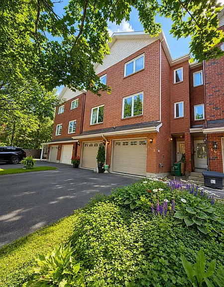 162 Provender Ave — Photo 1