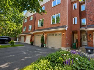 162 Provender Ave, Ottawa, ON K1K4N6