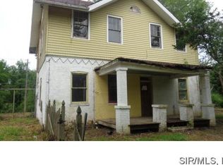 2201 S 11th St, Belleville, IL 62226