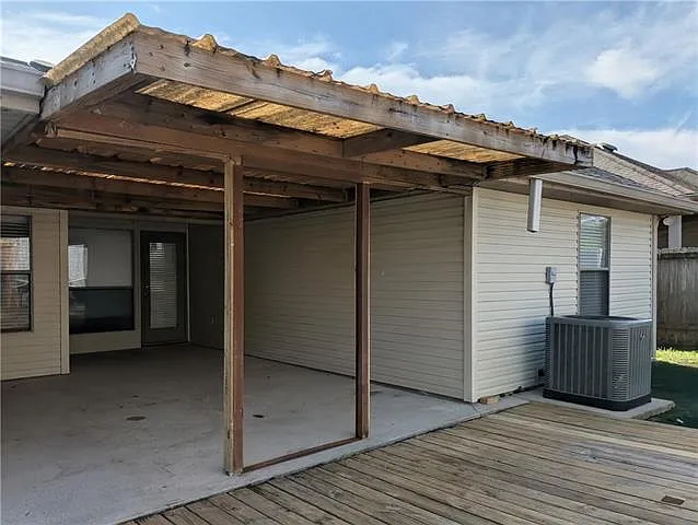 2612 Susie Ct — Photo 19