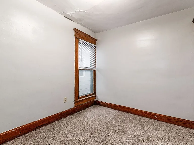 25 E Blake Ave — Photo 21