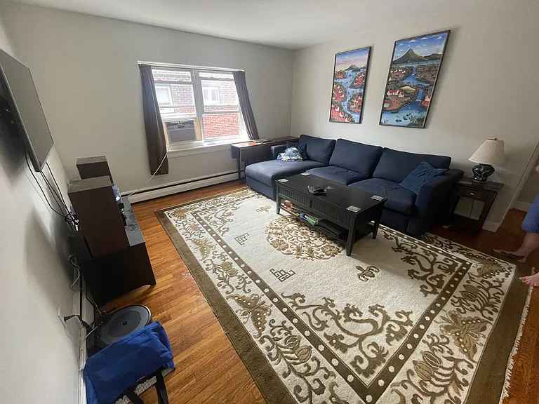 63 Selkirk Rd #8 — Photo 20