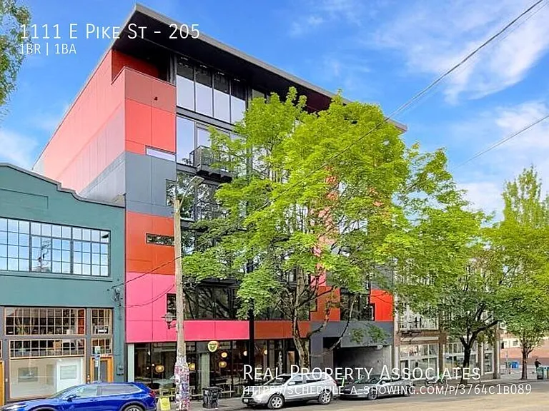 1111 E Pike St #205 — Photo 23