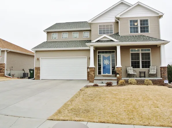 6041 Chatsworth Ln, Lincoln, NE 68516