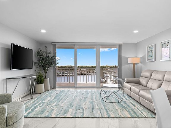 4th image of 511 Bayshore Drive #910