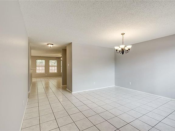 5th image of 5305 Creek Ct