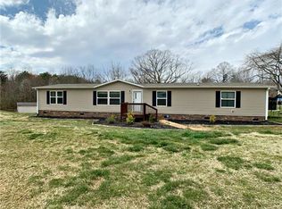 3967 Old Shelby Rd, Hickory, NC 28602