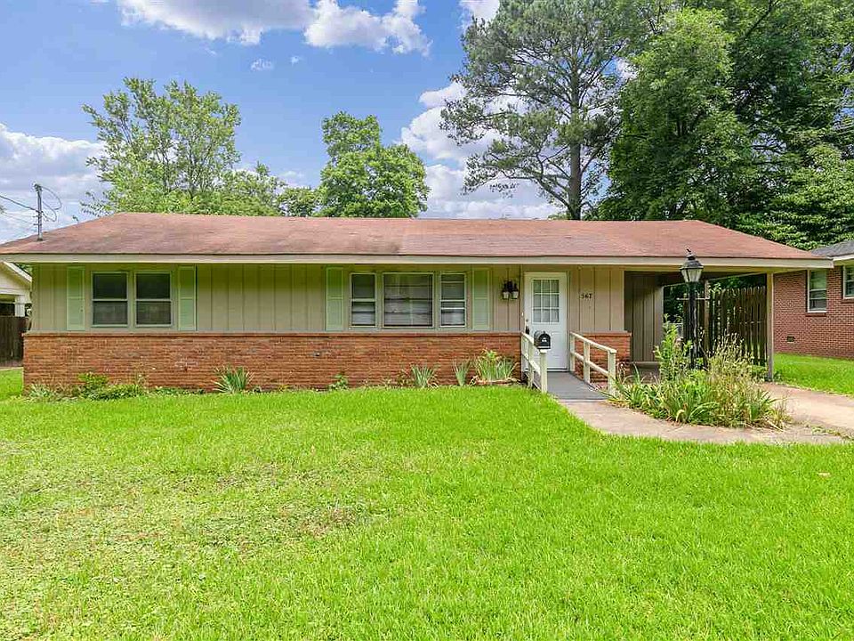 1st image of 567 Westmoreland Pl