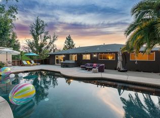 441 Fox Hills Ct, Oakland, CA