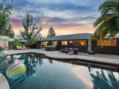 441 Fox Hills Ct, Oakland, CA, 94605