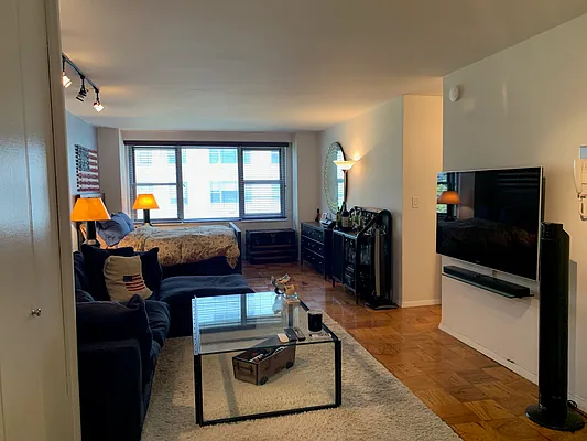 Rented by Heller Organization | media 3