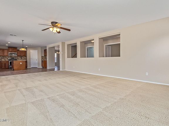 5th image of 43502 W ELIZABETH Avenue